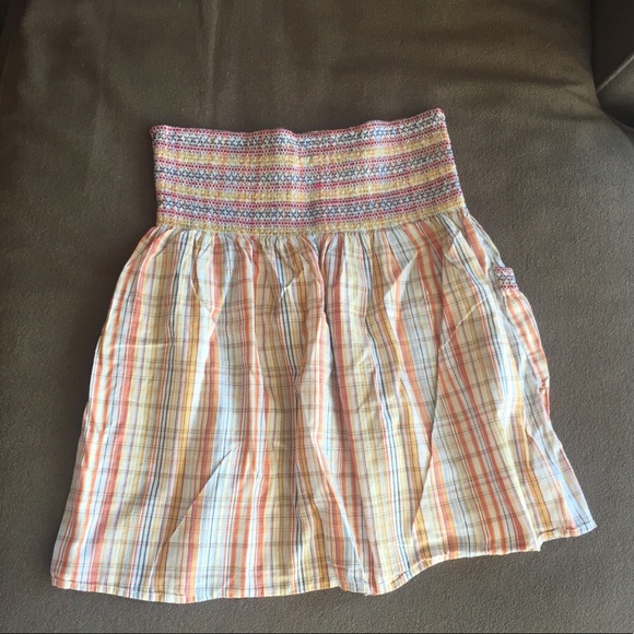 2/$10  Skirt - Picture 1 of 5